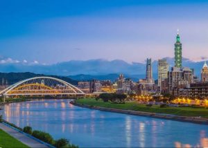 Seoul vs. Taipei: The Ultimate Solo Female Travel Showdown