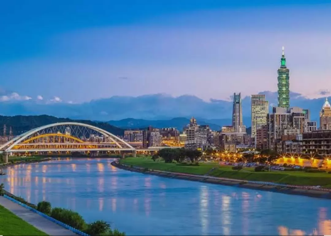 Seoul vs. Taipei: The Ultimate Solo Female Travel Showdown