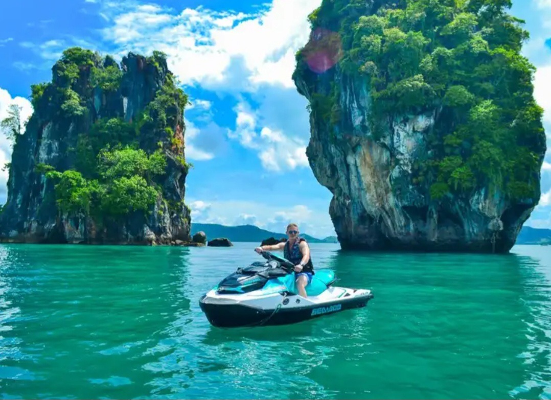 Phuket Family Vacation Guide 2026: Best Attractions, Kids’ Activities & Family-Friendly Beaches